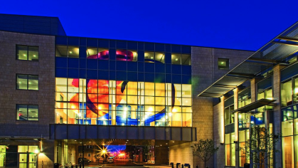 photo of the rutgers law school building in camden